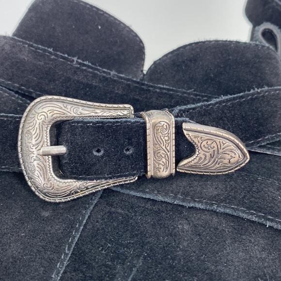 Marc Fisher Booties Size 8 - Picture 9 of 12